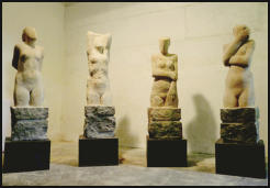 Christine Dewerny I Bildhauerin I Berlin I Sandsteinskulpuren I Die 4 Temperamente I Reinhardtsdorfer Sandstein