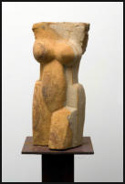 Christine Dewerny I Bildhauerin I Berlin I Sandsteinskulpuren I Hetäre I Postaer Sandstein