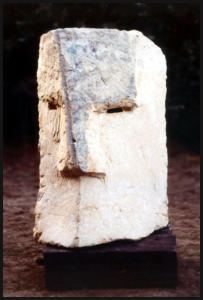 Christine Dewerny I Bildhauerin I Berlin I Sandsteinskulpuren I Steinmaske I Reinhardtsdorfer Sandstein